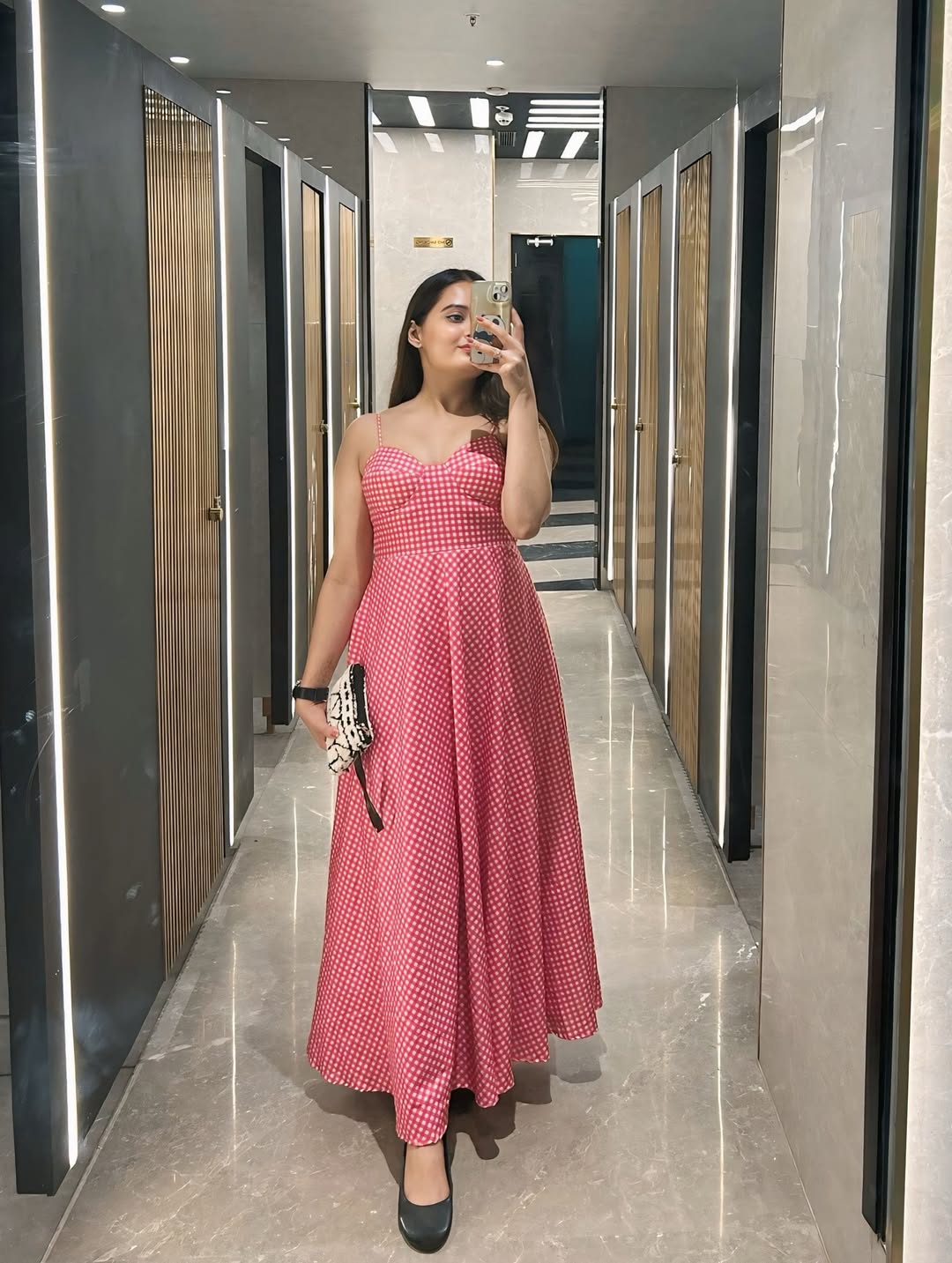 RETRO PINK DRESS