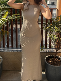 MINIMAL MOCHA DRESS