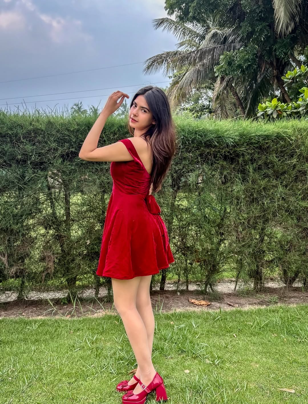 MAROON MUSE DRESS