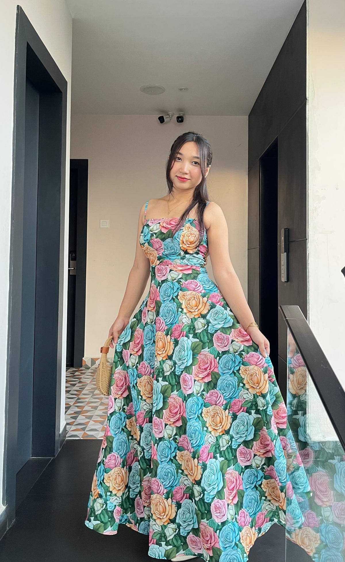 MOMI DRESS