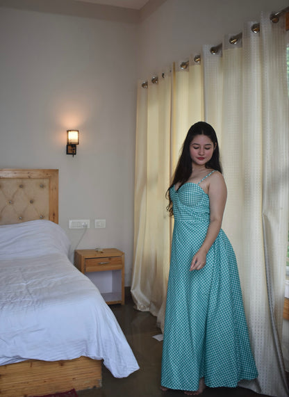 RETRO GREEN DRESS