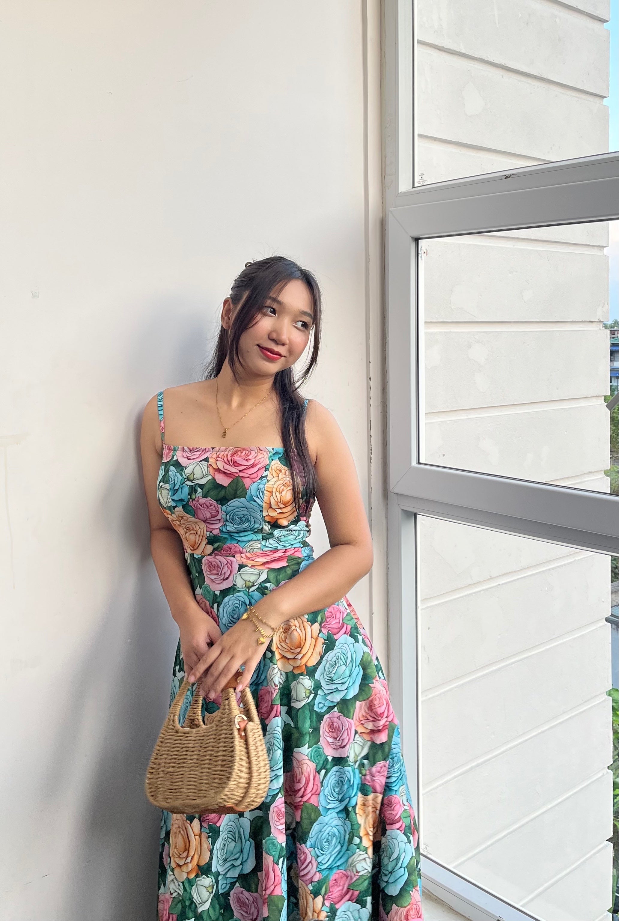 MOMI DRESS