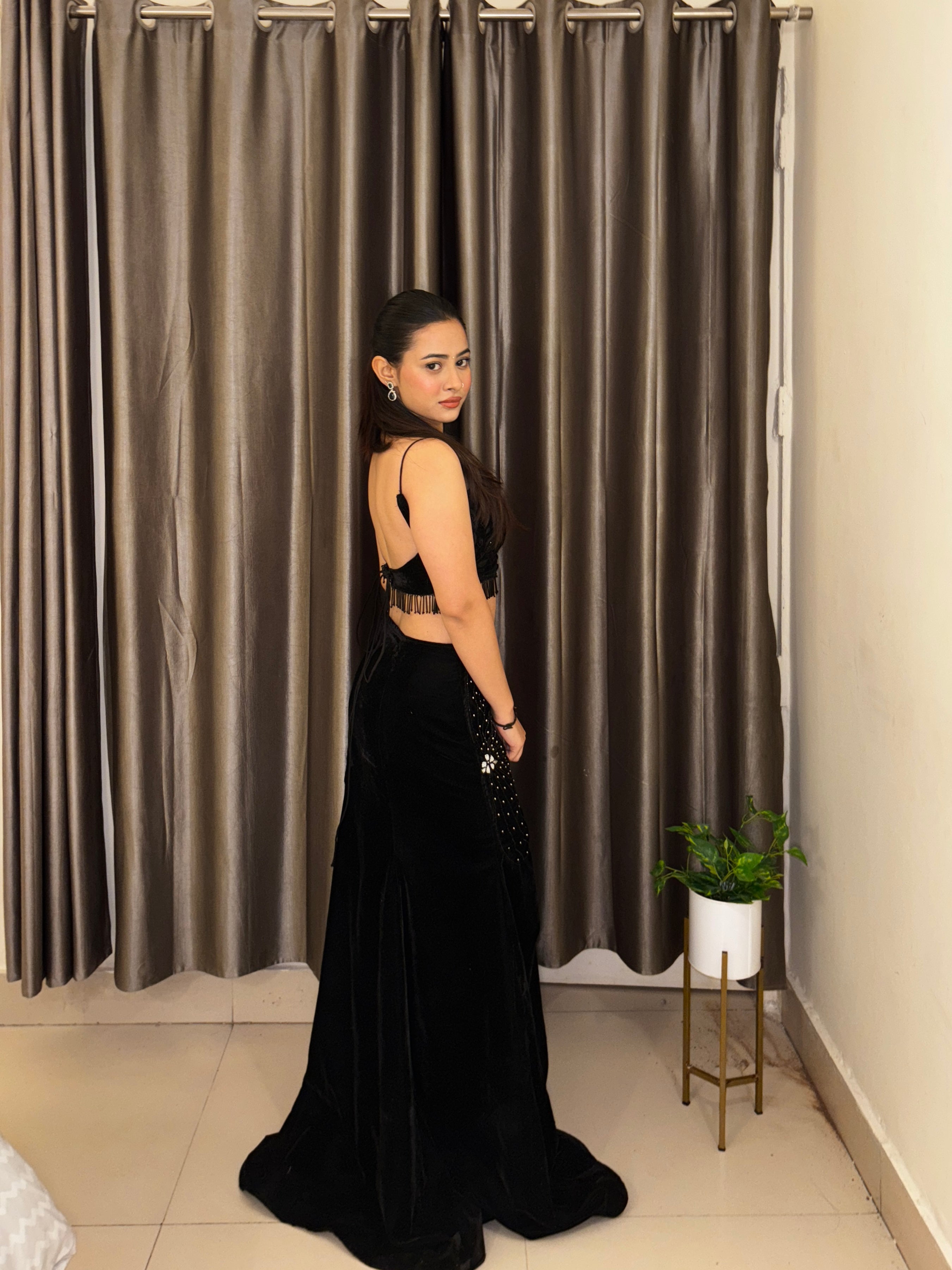BLACK MUSE FISHTAIL LEHENGA