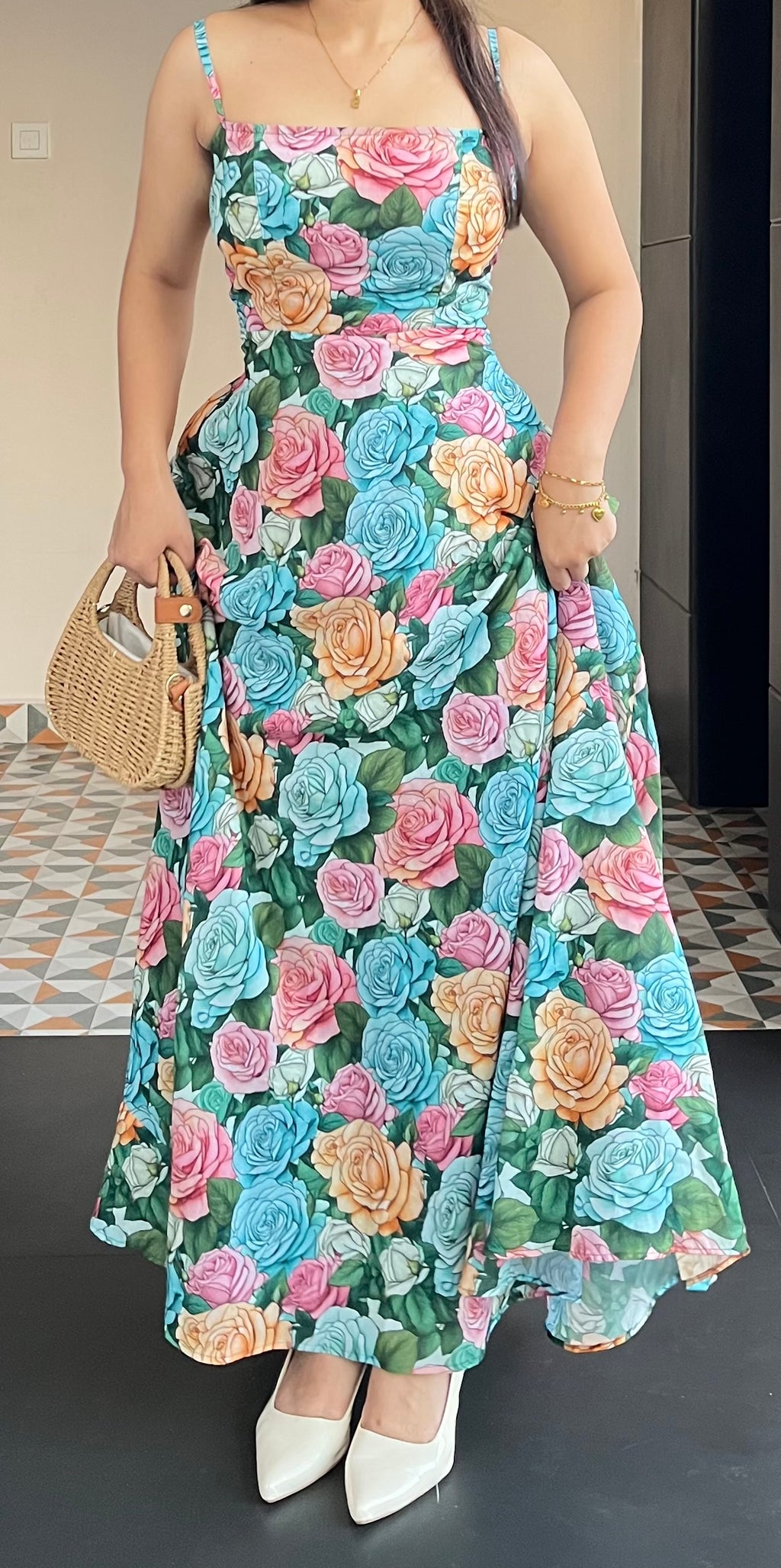 MOMI DRESS