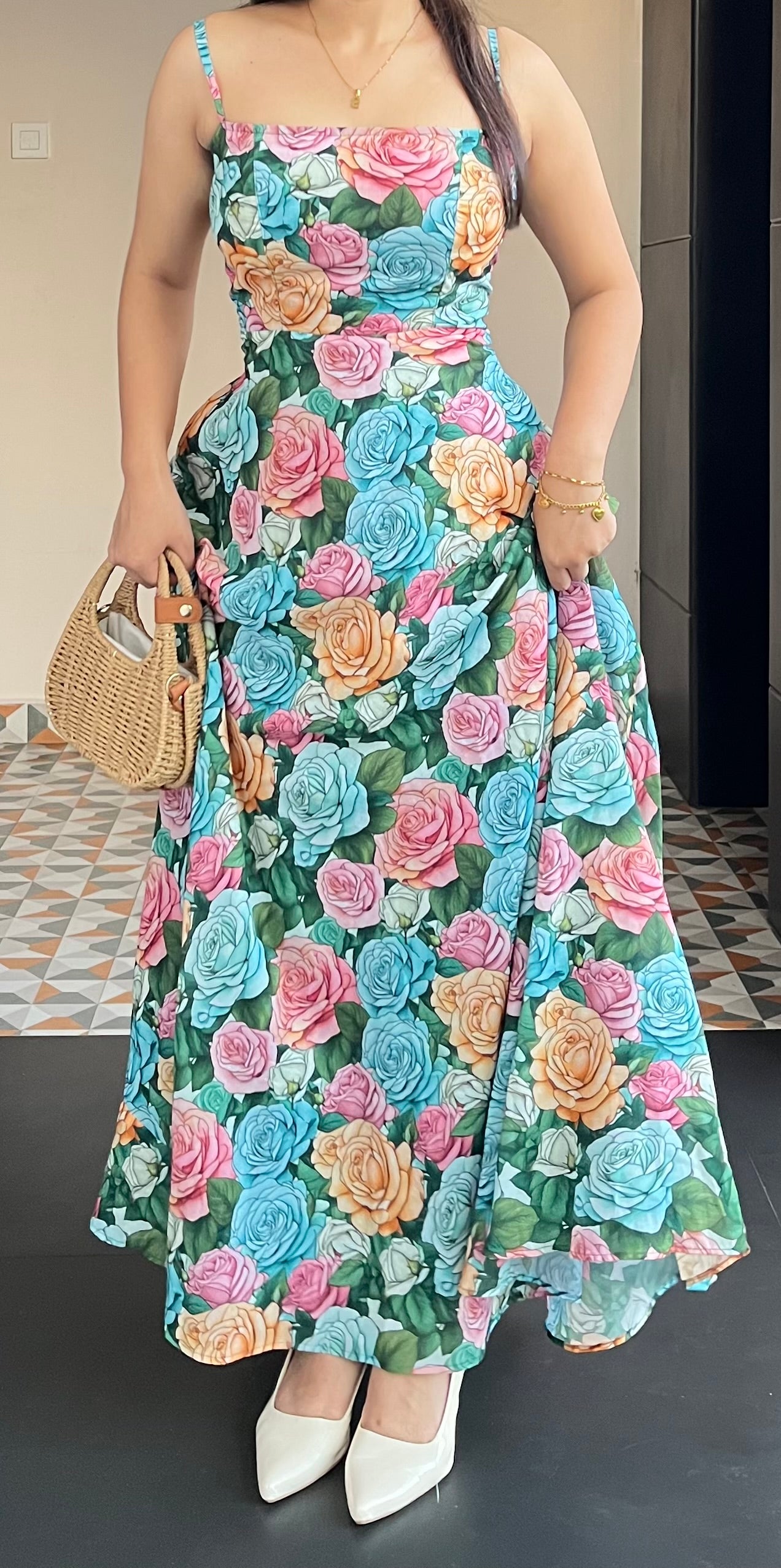 MOMI DRESS
