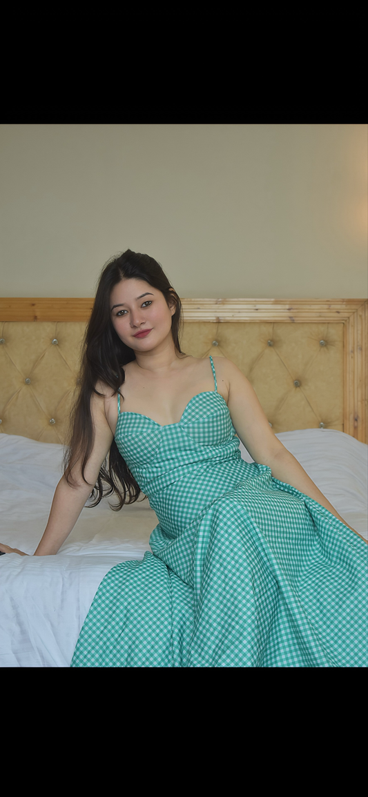 RETRO GREEN DRESS