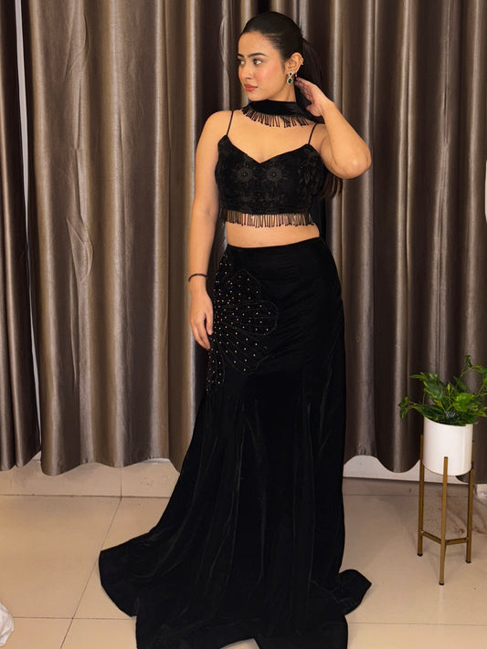 BLACK MUSE FISHTAIL LEHENGA