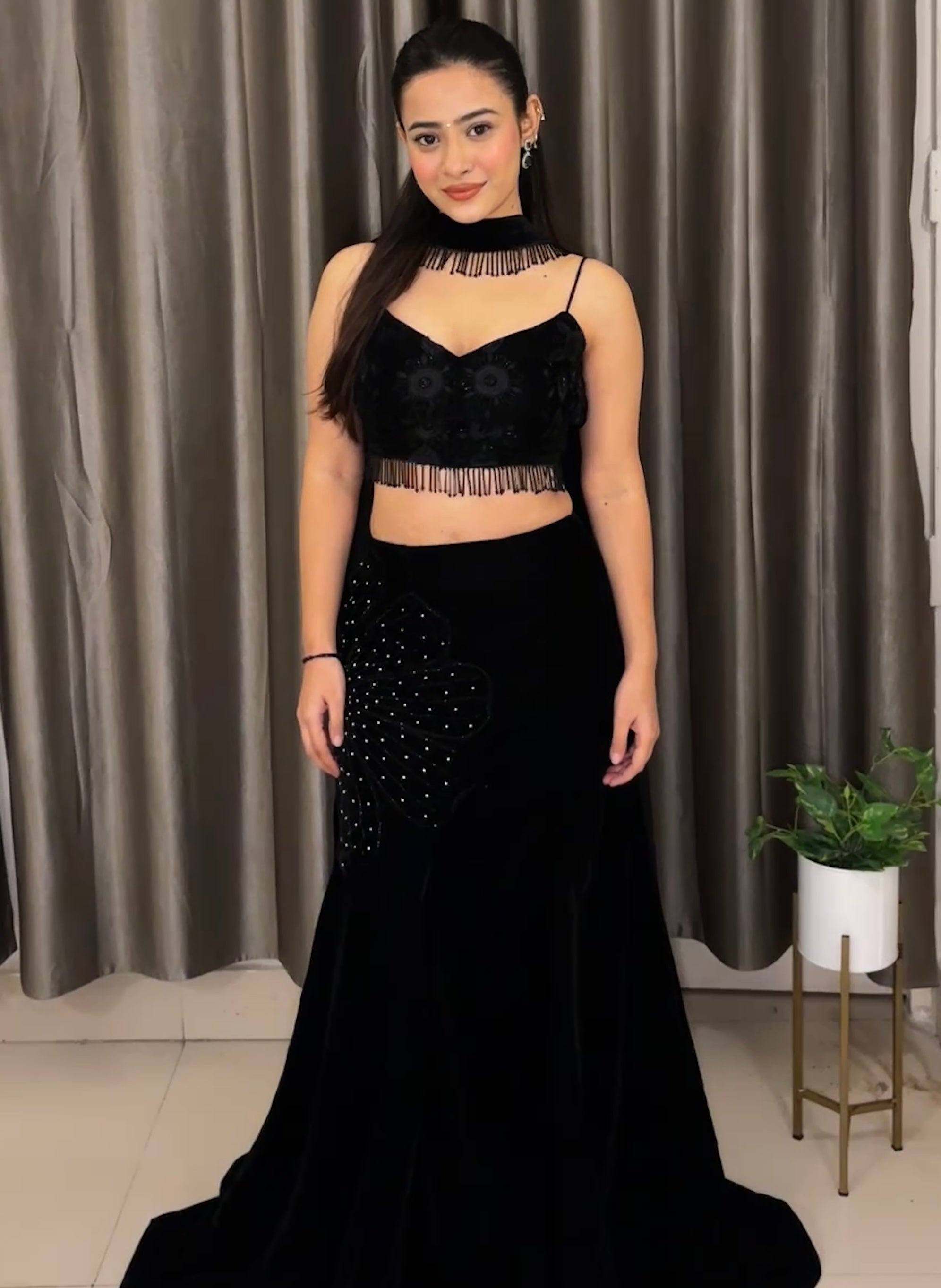 BLACK MUSE FISHTAIL LEHENGA