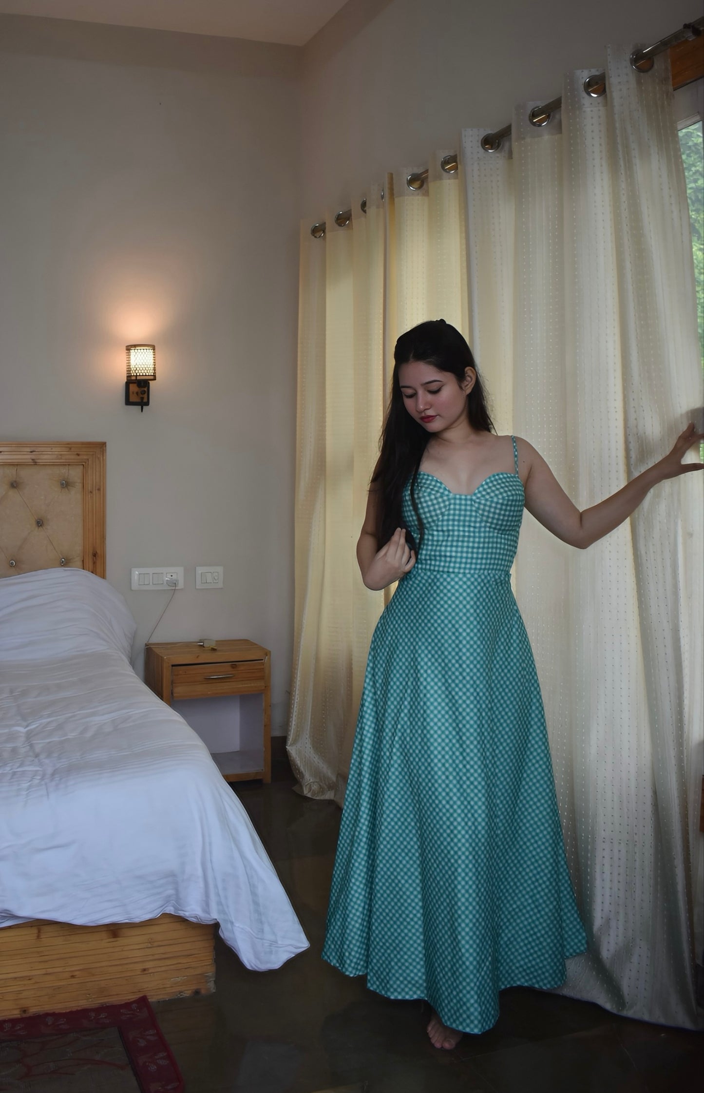 RETRO GREEN DRESS
