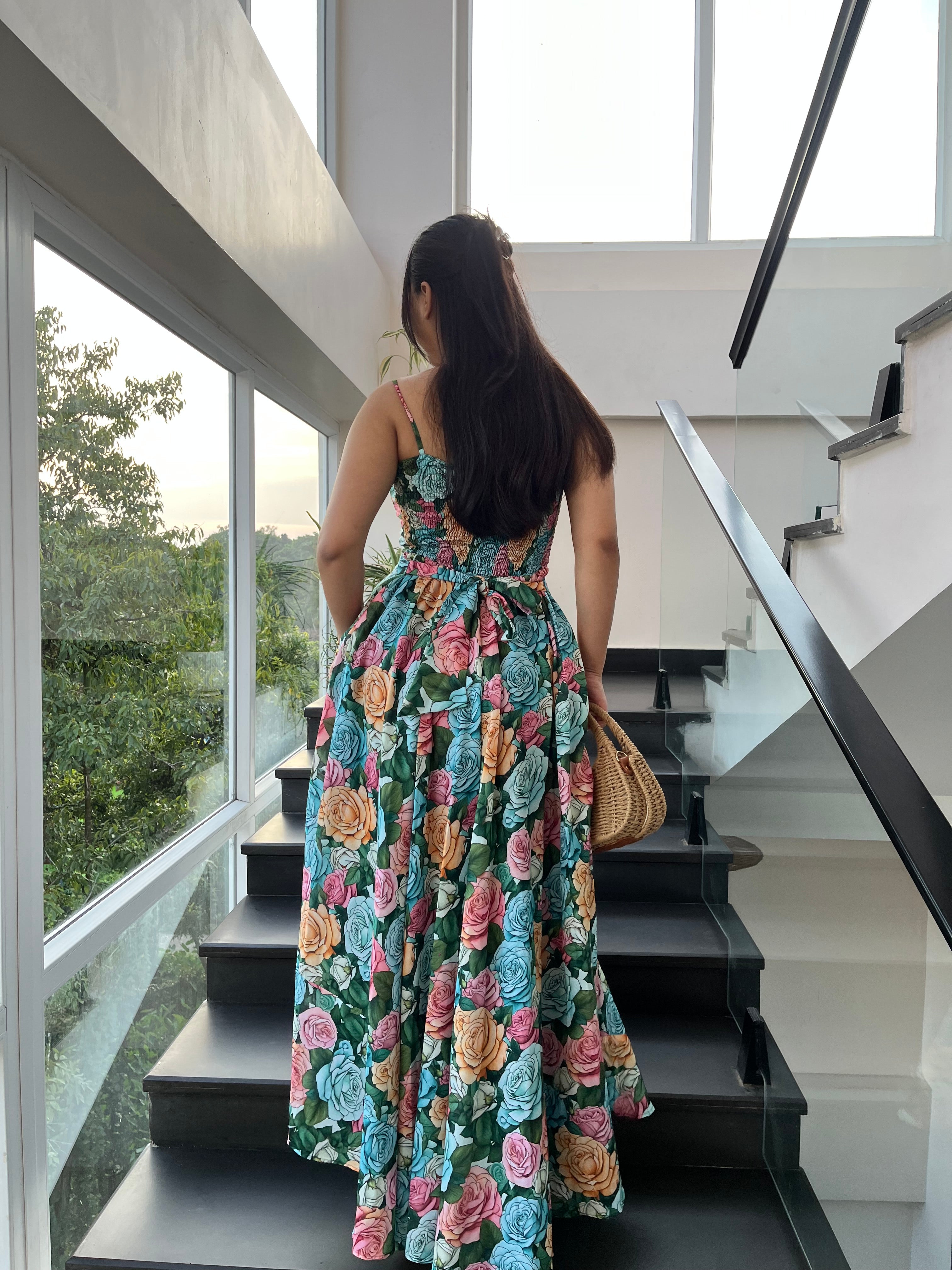 MOMI DRESS