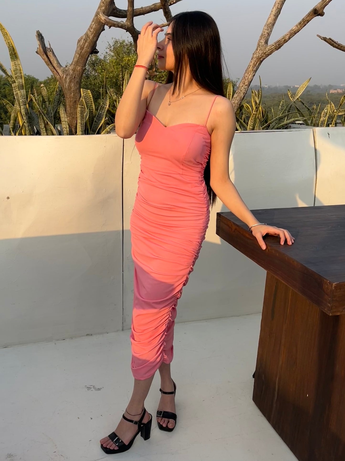 THE CHIC DRESS