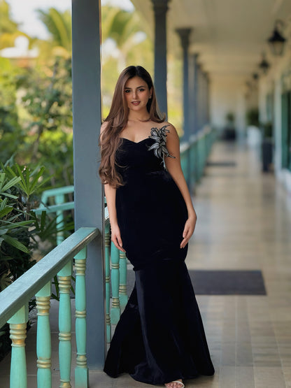 BLACK MERMAID GOWN