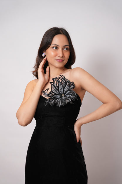 BLACK MERMAID GOWN